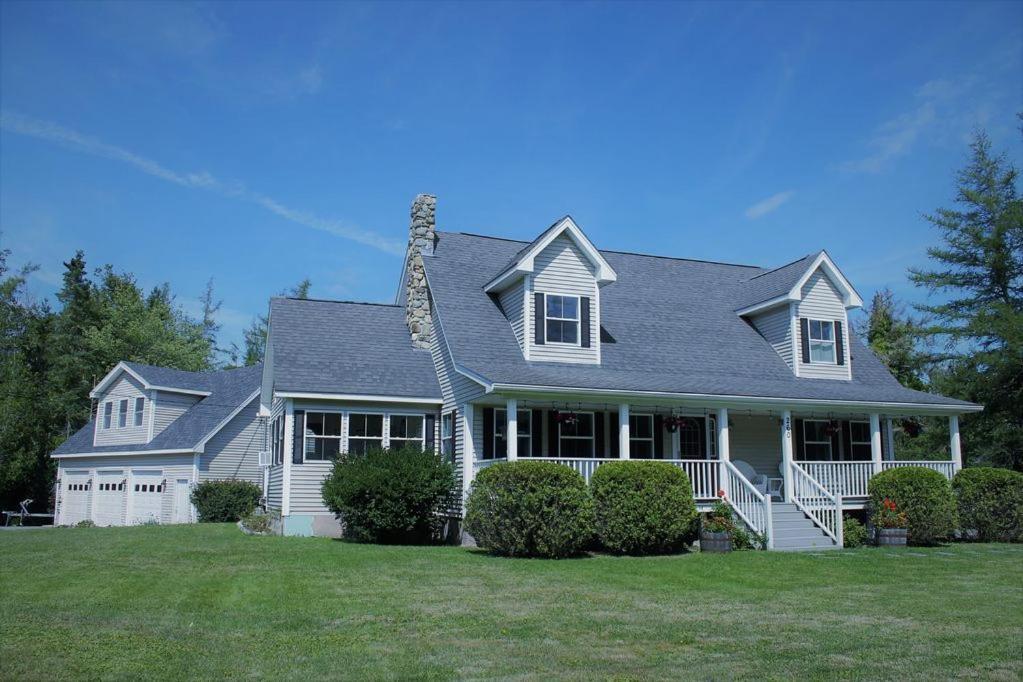 Pine And Sea Beach Retreat Villa Ellsworth Exterior photo